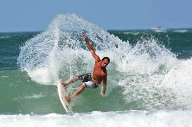 surfing_images_923lr